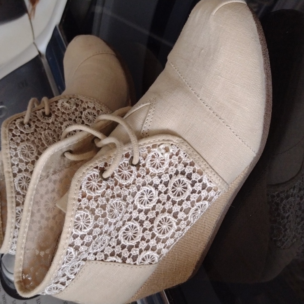 Booties -  Bob's from Sketchers